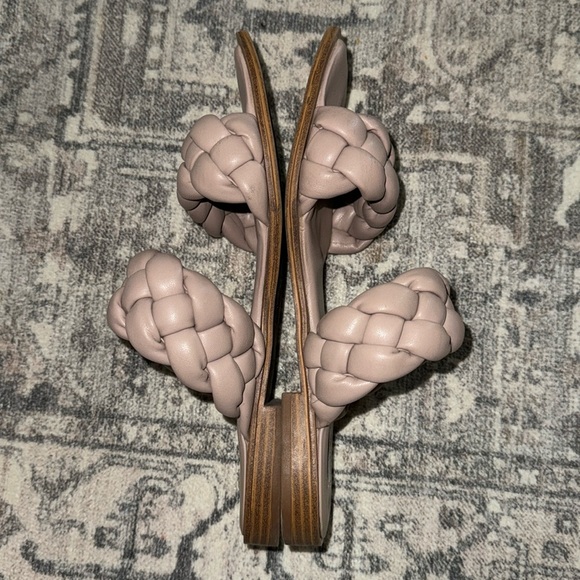 Steve Madden Spain Sandals in Taupe - Picture 5 of 7